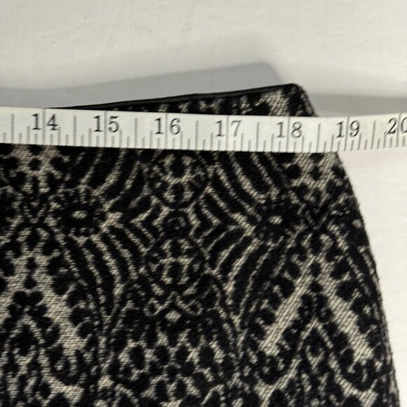 Talbots Wool Blend Career Pencil Skirt Black Gray Jacquard Lined Size 16 GUC - Picture 8 of 9